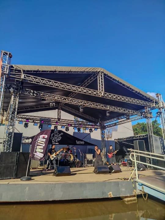 Bate papo com a banda bauruense Overturn overturn vitoria rock bauru (2)